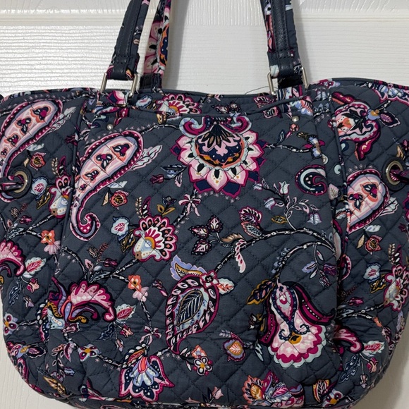 Vera Bradley Glenna Sachel Floral Quilted Tote Bag in Felicity Paisley Pattern - Picture 2 of 8